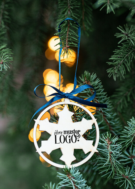 étiquette pendentif en bois Étiquettes de Noël exclusives en bois avec logo d'entreprise personnalisé, pendentifs en bois avec ruban pour cartes de Noël d'entreprise, avec rubans, personnalisées pour entreprises 06/holzWA/tag